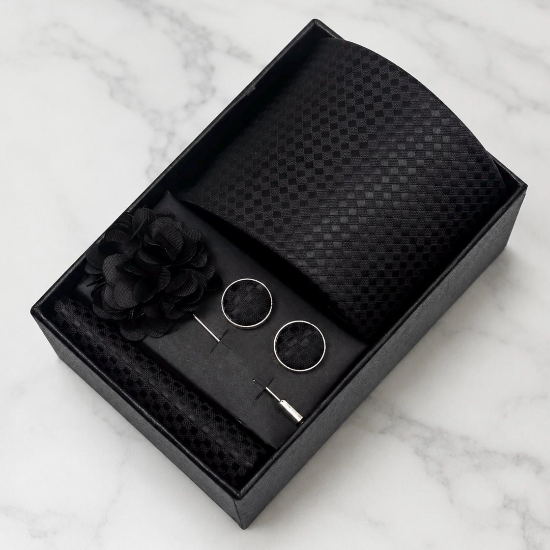 Black Tonal Check Silk Tie Set / 4-Piece