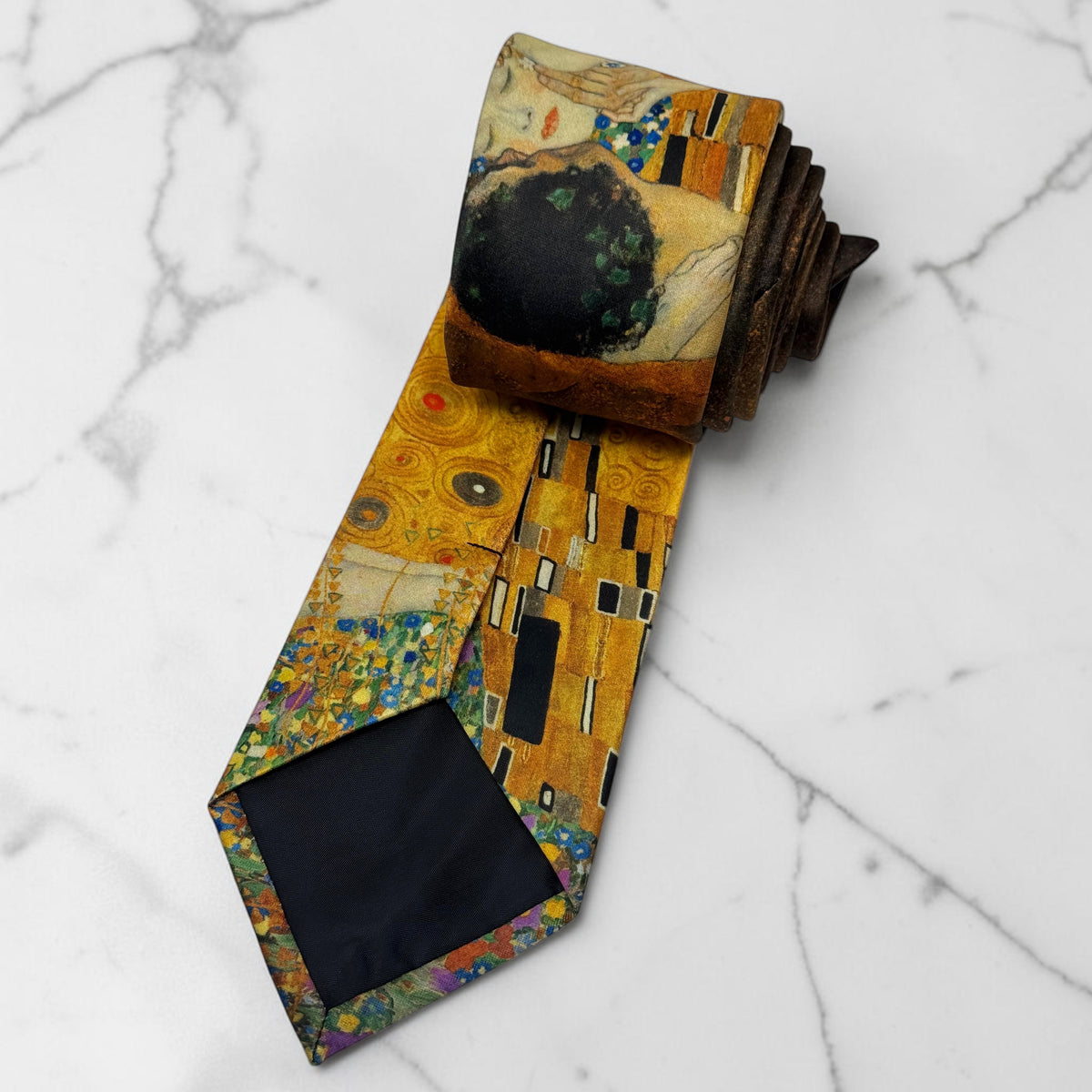 The Kiss by Gustav Klimt Necktie / Masterpiece Series