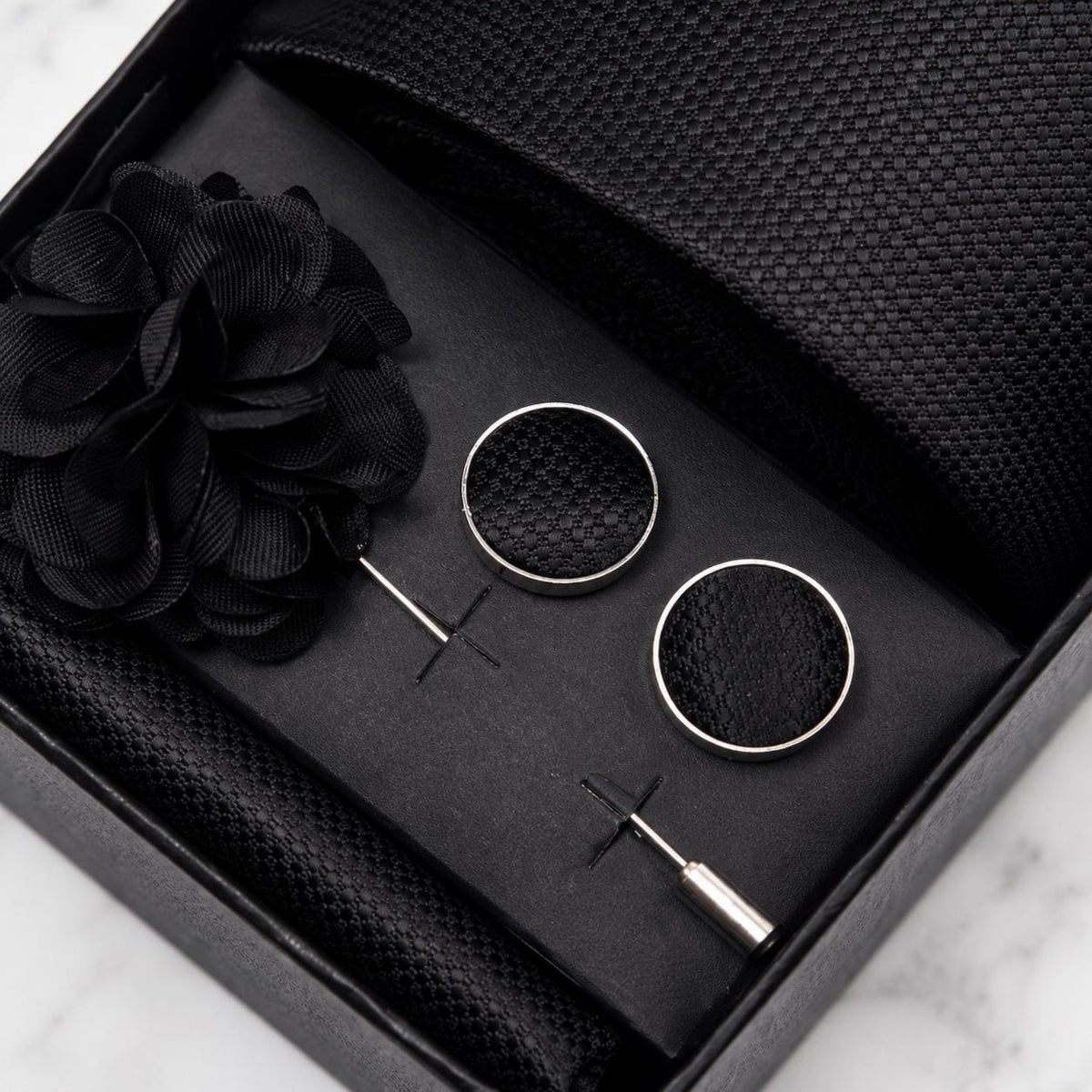 Black Textured Silk Tie Set / 4-Piece