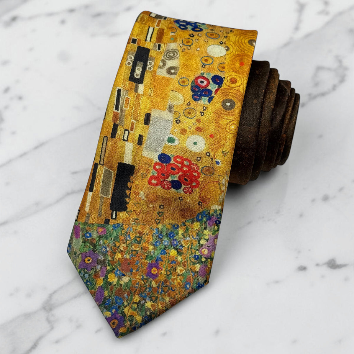 The Kiss by Gustav Klimt Necktie / Masterpiece Series